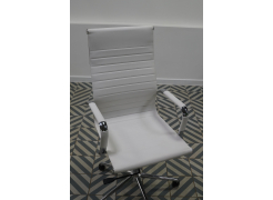 Компьютерное кресло Reus сетка black из шоурума 2