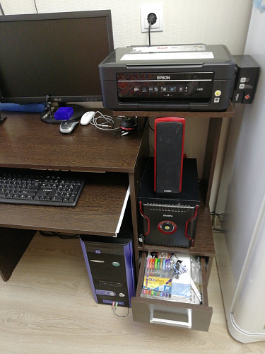 Стол компьютерный Джаз-24 правый белый фото покупателя 192