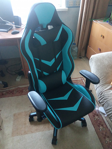 Компьютерное кресло Racer черное / голубое фото покупателя 185