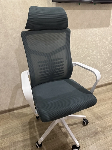 Компьютерное кресло Montana light gray / white фото покупателя 24