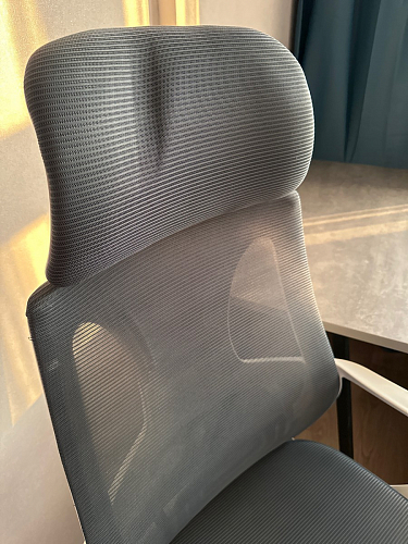 Компьютерное кресло Golem black / white фото покупателя 52