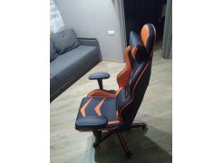 Компьютерное кресло Racer черное / голубое фото покупателя 154