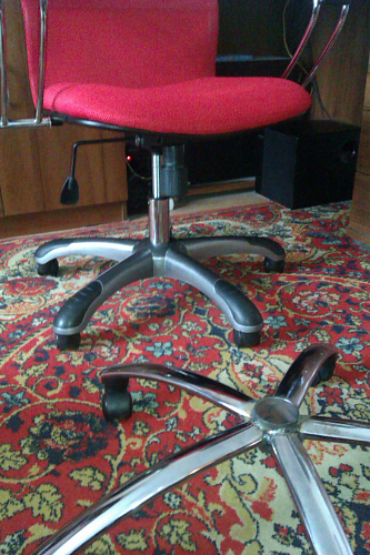 Кресло Hems красное фото покупателя 3