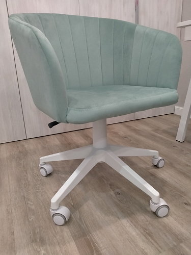 Компьютерное кресло Тибо сиреневый фото покупателя 196