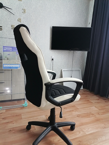 Компьютерное кресло Gamer черное / серое фото покупателя 109