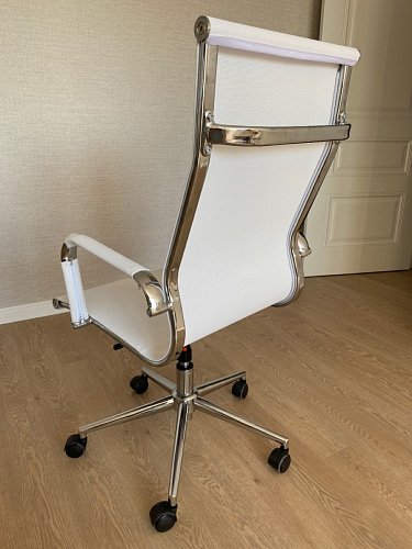 Компьютерное кресло Reus черная сетка / хром фото покупателя 40