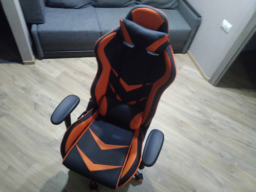 Компьютерное кресло Racer черное / голубое фото покупателя 95