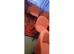 Стул на металлокаркасе Gabi 1 бежевый / черный с серебряными наконечниками фото покупателя 649