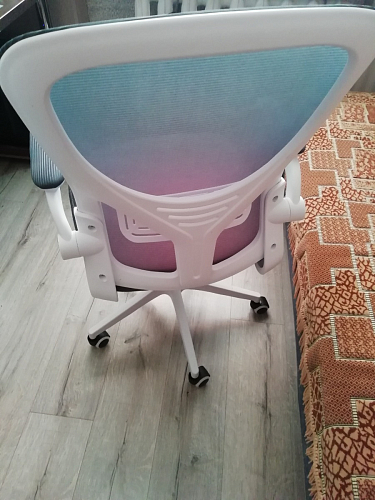 Компьютерное кресло Konfi pink / white фото покупателя 110