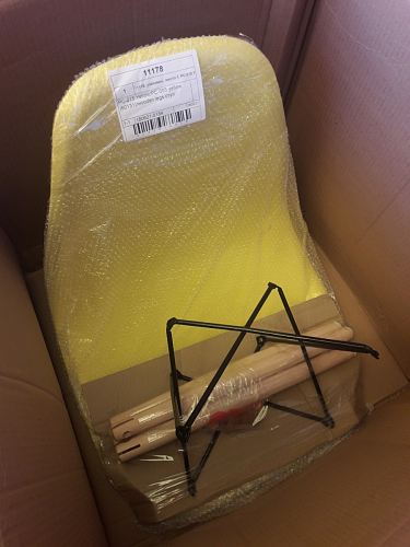 Пластиковый стул Eames PC-015 желтый фото покупателя 473