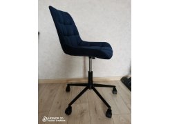 Компьютерное кресло Честер черное фото покупателя 5