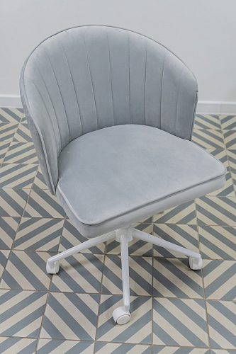 Компьютерное кресло Дэни темно-серый / черный из шоурума 6