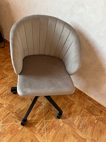 Компьютерное кресло Пард экокожа белый фото покупателя 8