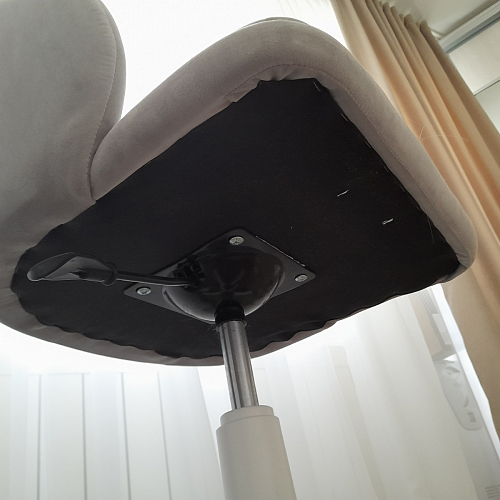 Компьютерное кресло Пард экокожа белый фото покупателя 26