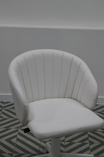 Компьютерное кресло Пард графитовый из шоурума 1