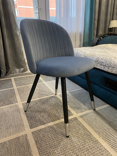 Стул на металлокаркасе Gabi 1 light blue / black / gold фото покупателя 647