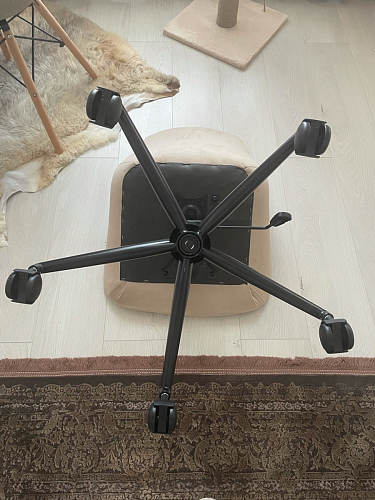 Компьютерное кресло Честер латте / черный фото покупателя 70