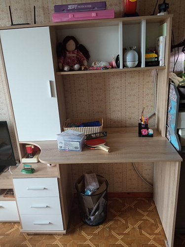 Стол компьютерный КСТ-16 бетон / белый фото покупателя 51