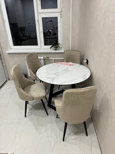 Стеклянный стол Алингсос 100(140)х100х76 мрамор серый / черная шагрень фото покупателя 1