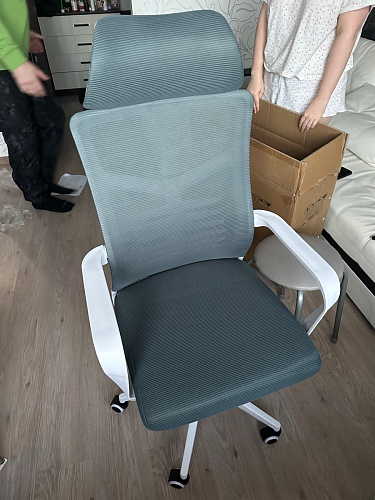 Компьютерное кресло Montana light gray / white фото покупателя 9