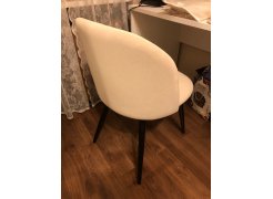 Стул на металлокаркасе Gabi 1 бежевый / черный с серебряными наконечниками фото покупателя 784