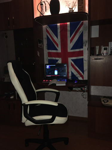 Компьютерное кресло Gamer черное / бежевое фото покупателя 61