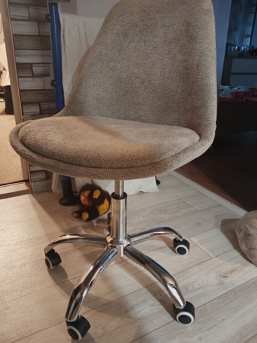 Компьютерное кресло Kolin с подушкой clear / white фото покупателя 291