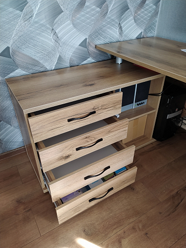 Компьютерный стол с тумбой КСТ-109 тумба слева фото покупателя 19