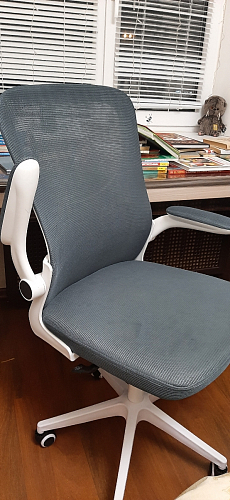 Компьютерное кресло Konfi light gray / white фото покупателя 73