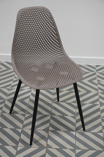 Стул на металлокаркасе Vero белый из шоурума 2