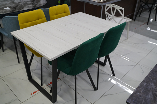 Деревянный стол Лота Лофт 140х80 черный матовый / бетон светлый из шоурума 1