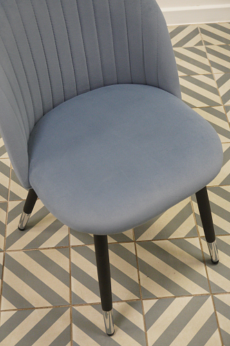 Стул на металлокаркасе Gabi light purple / black из шоурума 3