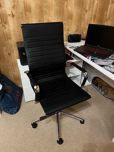 Компьютерное кресло Reus черная сетка / хром фото покупателя 85