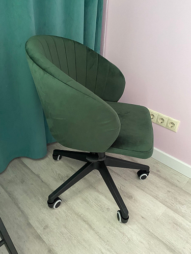 Компьютерное кресло Пард экокожа белый фото покупателя 35