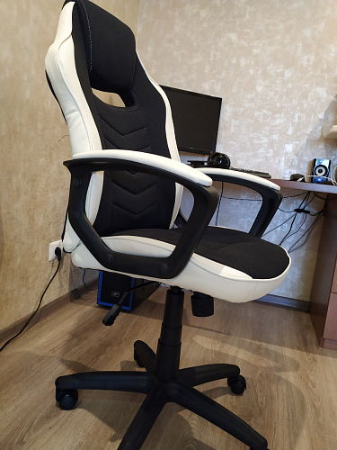 Компьютерное кресло Gamer черное / серое фото покупателя 136