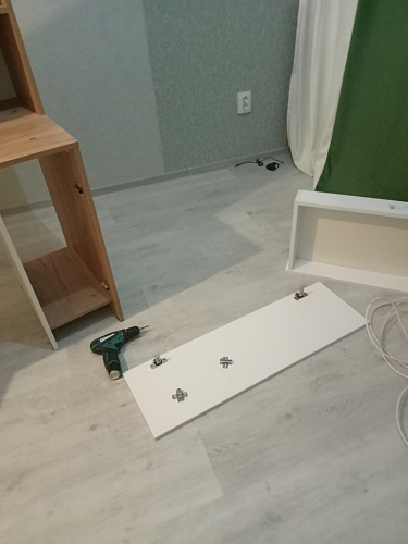 Письменный стол Комфорт 12.71 дуб золотой craft / белая аляска  - Уцененный экземпляр фото покупателя 129