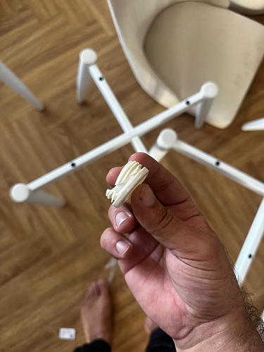 Стул на металлокаркасе Kora beige / black фото покупателя 380