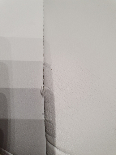 Компьютерное кресло Aragon белое фото покупателя 275