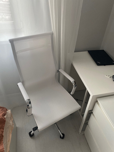 Компьютерное кресло Reus белая сетка / хром фото покупателя 3