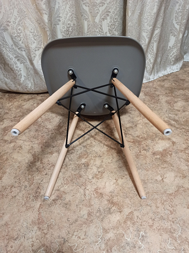 Пластиковый стул Eames PC-015 серый фото покупателя 254