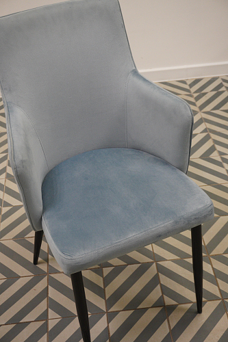 Стул на металлокаркасе Benza purple fabric из шоурума 3