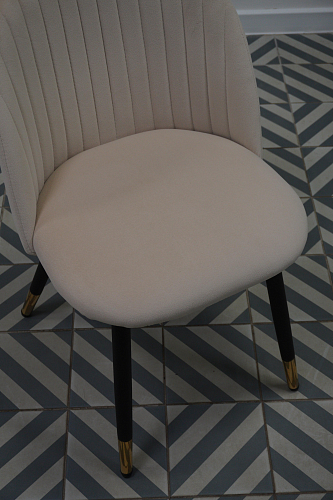 Стул на металлокаркасе Gabi 1 light purple / black из шоурума 5