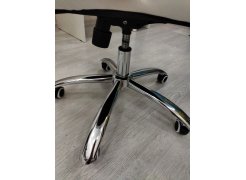 Компьютерное кресло Aragon белое фото покупателя 85