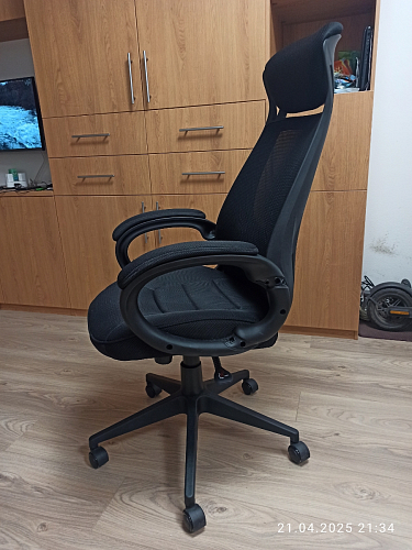 Компьютерное кресло Burgos белое фото покупателя 27