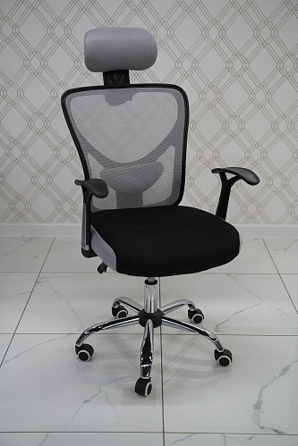 Компьютерное кресло Lody 1 фиолетовое / черное из шоурума 3