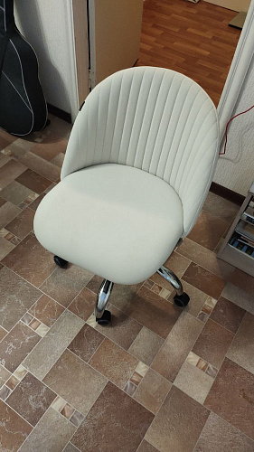 Компьютерное кресло Melody молочное фото покупателя 102