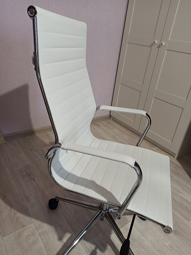 Компьютерное кресло Reus pu white / chrome фото покупателя 32