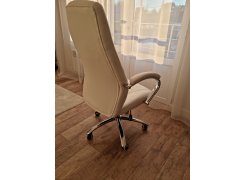 Компьютерное кресло Aragon белое фото покупателя 49