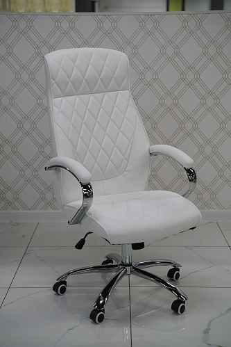 Компьютерное кресло Monte dark grey из шоурума 3