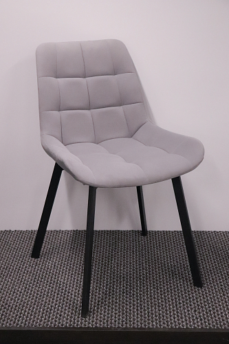 Стул на металлокаркасе Челси светло-серый / черный каркас из шоурума 1